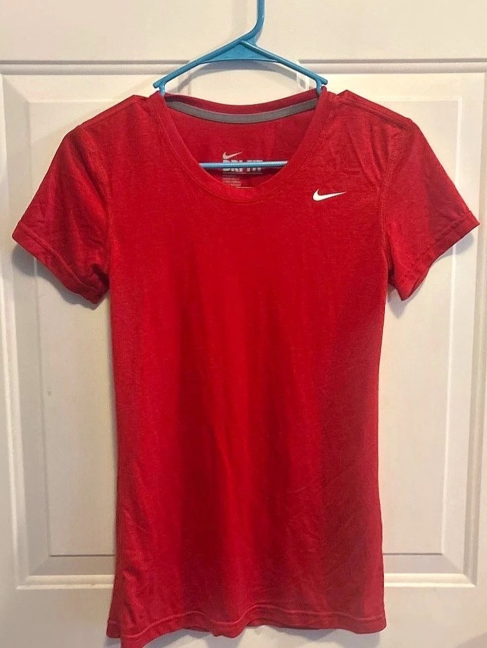Nike Dri-FIT Athletic Tee in Red Size XS